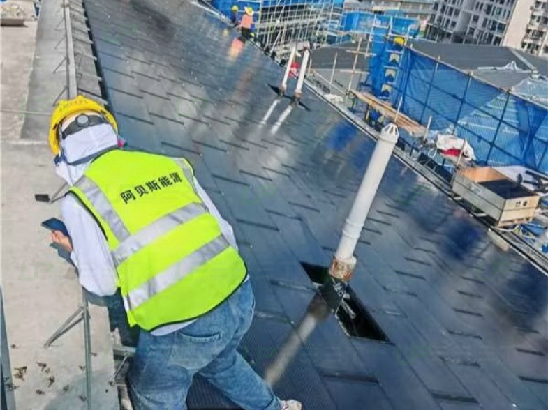 Upbest begint met de installatie van een nieuw 58,7 kW BIPV-project in Hangzhou